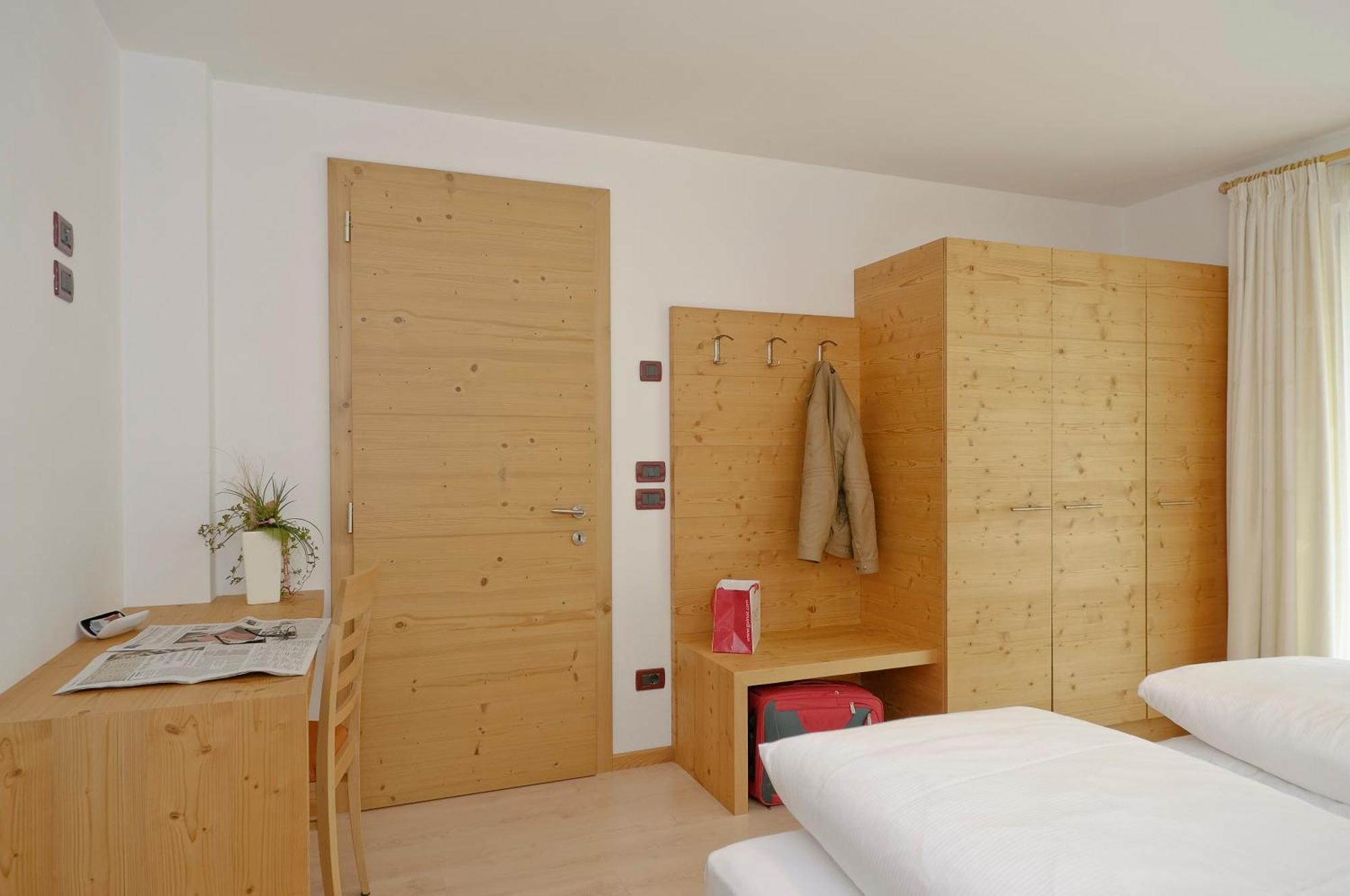 Residence Ciasa Mirasas Бадия Стая снимка