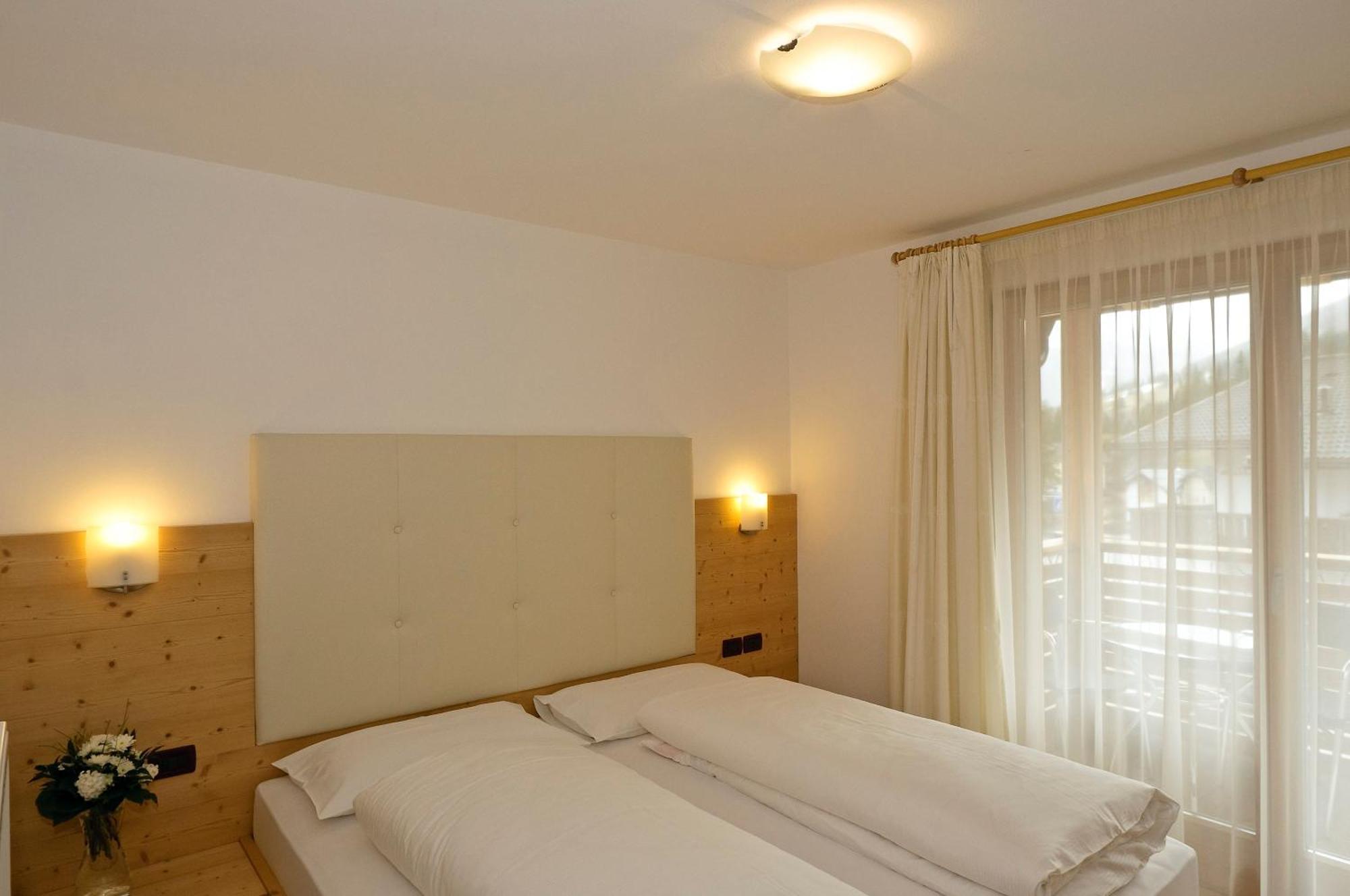 Residence Ciasa Mirasas Бадия Стая снимка