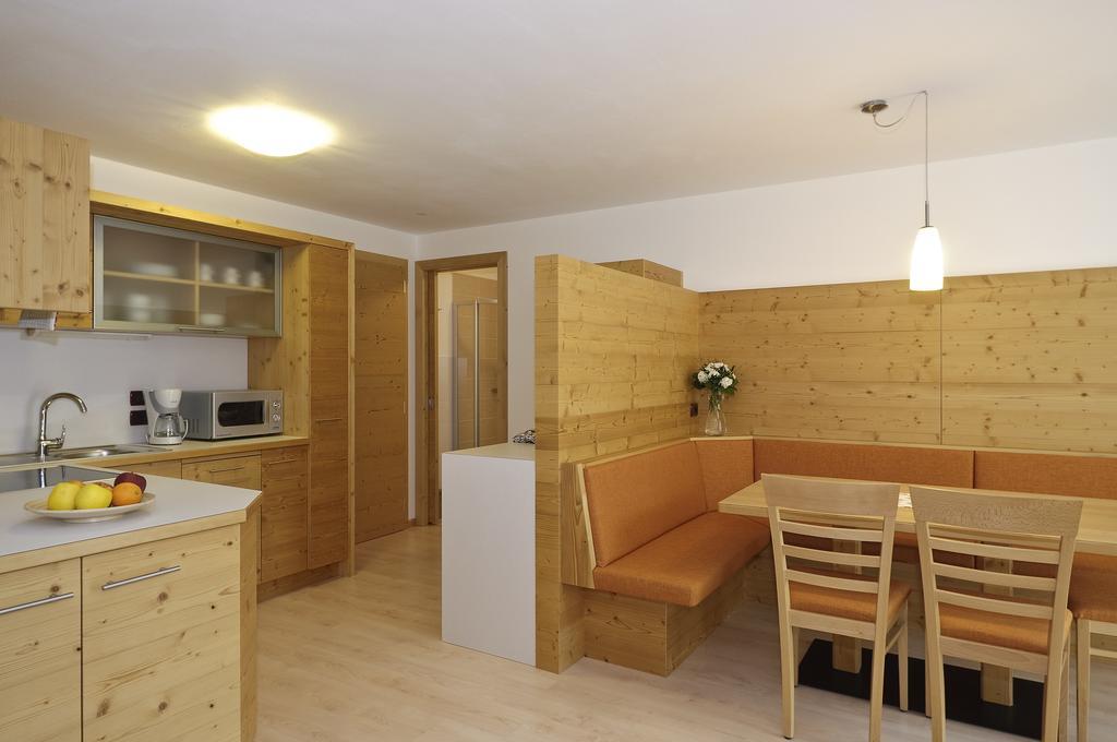 Residence Ciasa Mirasas Бадия Стая снимка