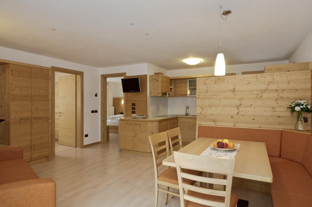 Residence Ciasa Mirasas Бадия Стая снимка