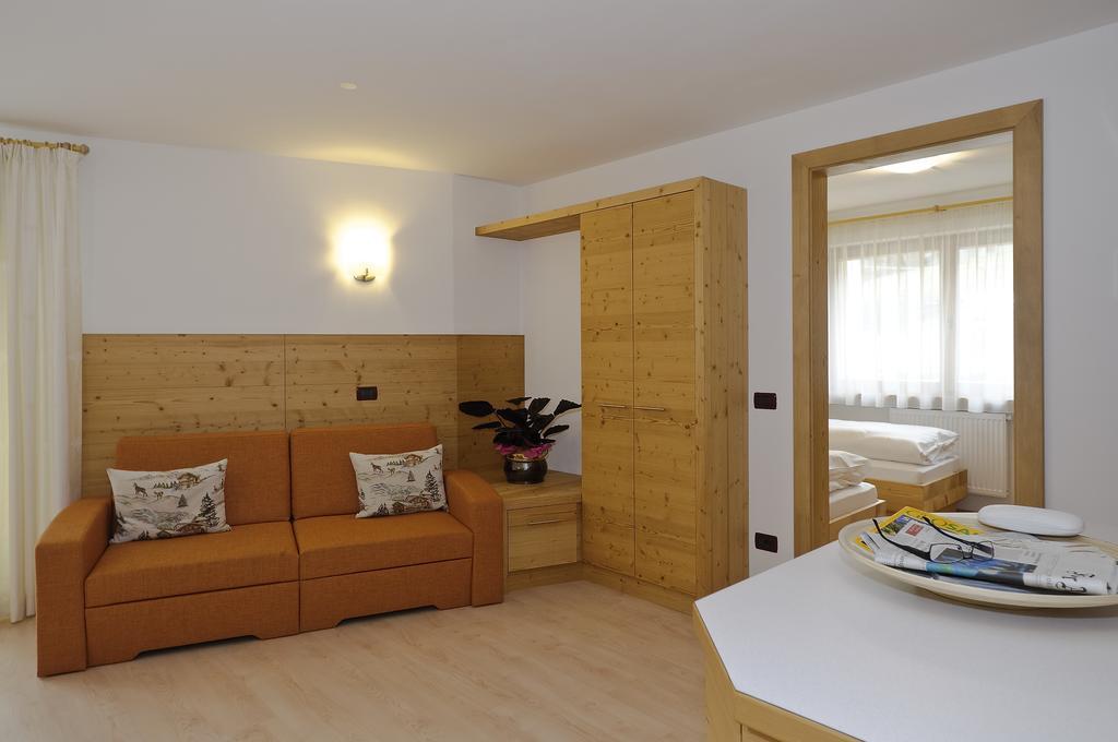 Residence Ciasa Mirasas Бадия Стая снимка